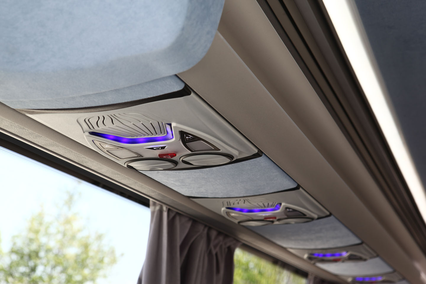 TRNLux Luggage Racks Taranis